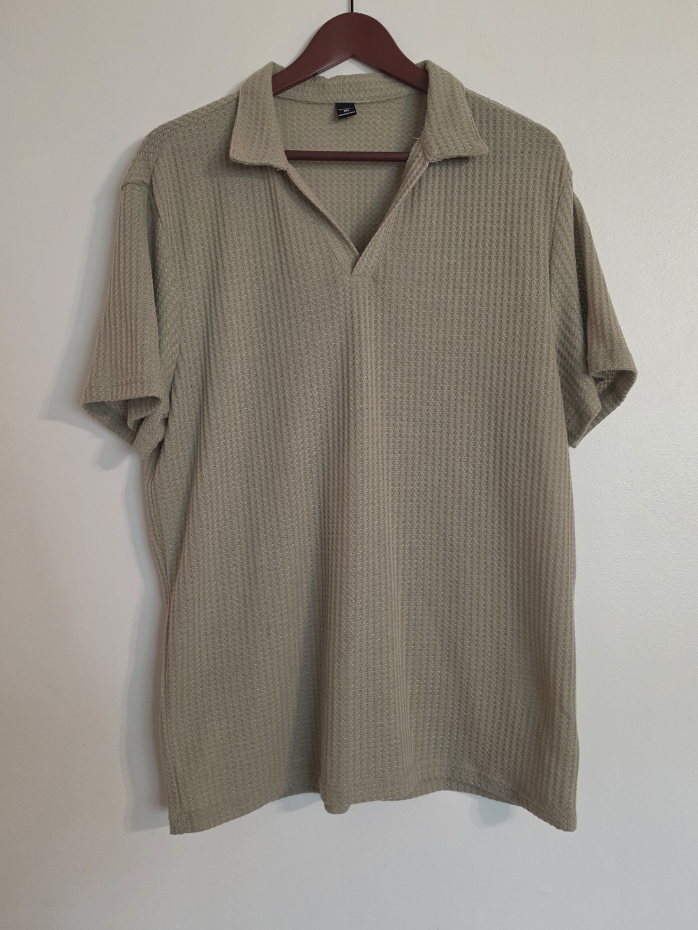 NWOT Men's Casual Collared Short-Sleeve Polo Shirt
